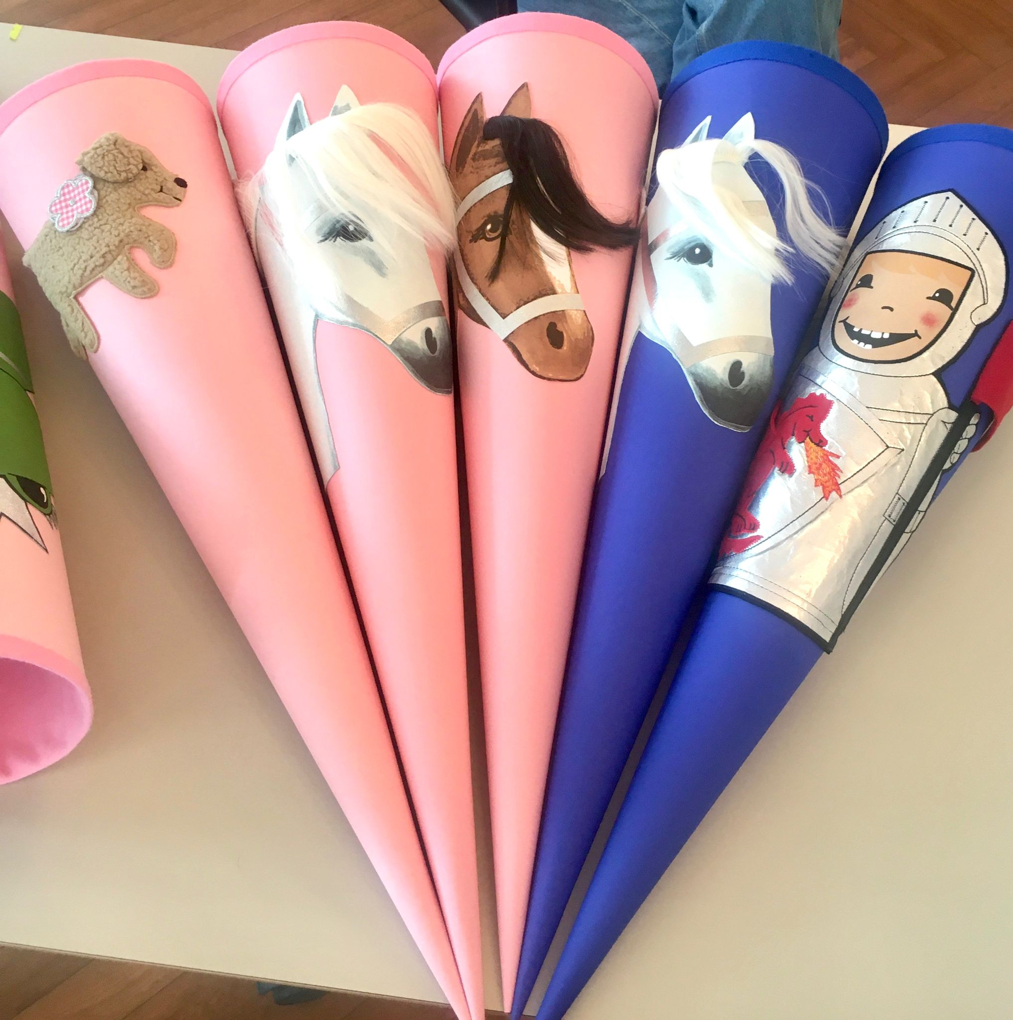 Die perfekte Papeterie und Schultüten für den Schulstart bei Ziegfeld Kids - ZIEGFELD Kids